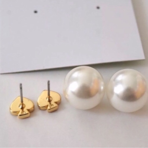 KATE SPADE • Signature Reversible Pearl Earrings - Picture 8 of 9